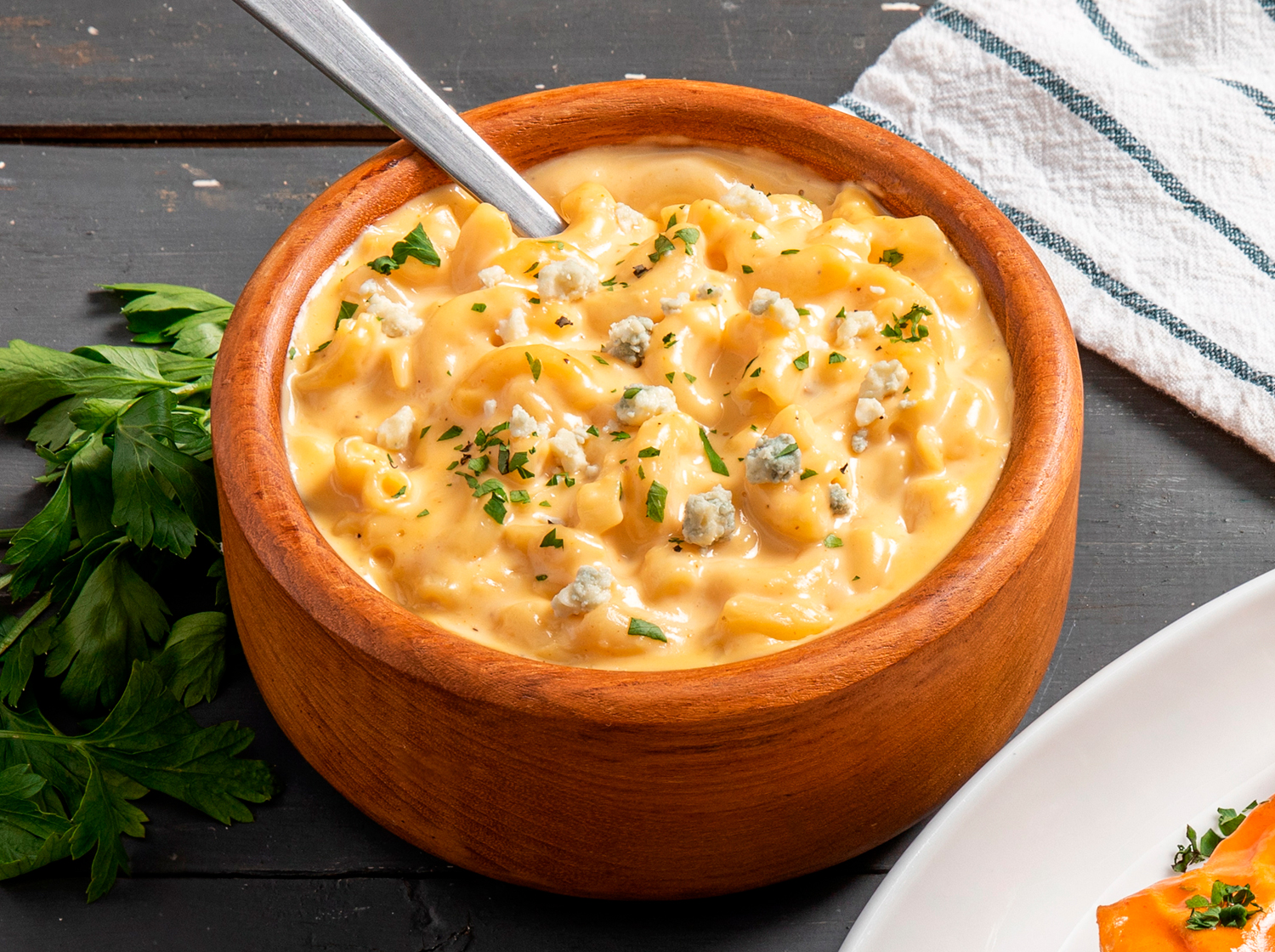 Slow Cooker Blue Cheese Mac-and-Cheese