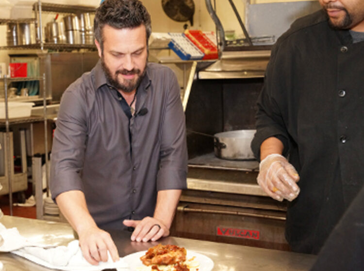 Prosecco-Braised Chicken with Sundried Tomatoes and Leeks