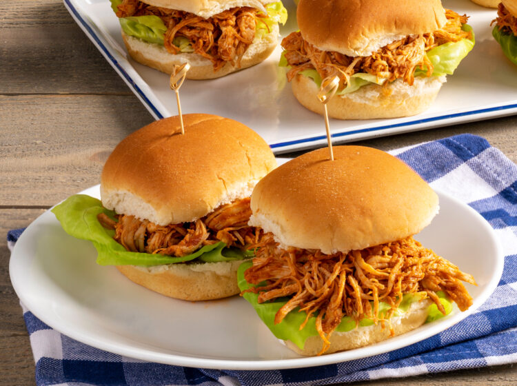 Barbecue Pulled Chicken Sliders