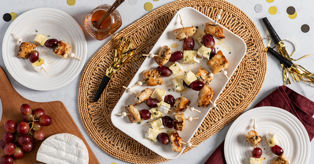 Roasted Chicken and Grape Brie Bites - Bell & Evans