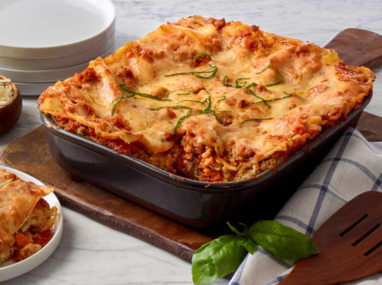 Italian-Seasoned Chicken Bolognese Lasagna