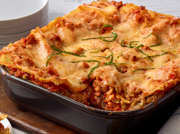 Italian-Seasoned Chicken Bolognese Lasagna