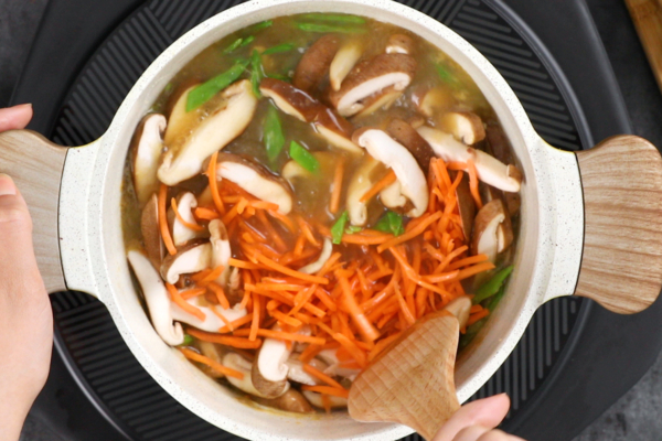 Bell & Evans Chicken Bone Broth