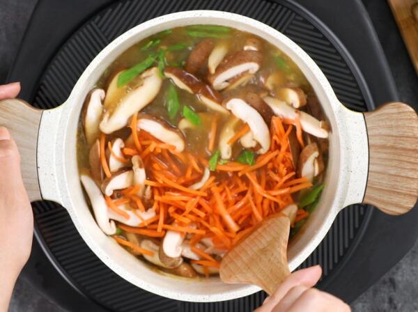 Bell & Evans Chicken Bone Broth