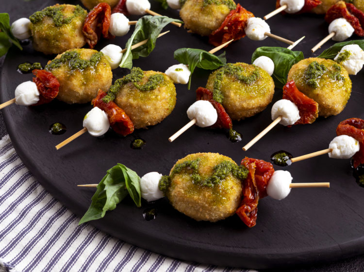 Caprese Pesto Chicken Bites